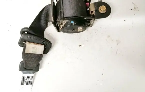Mazda 6 Rear seatbelt dh7348h
