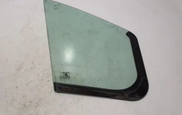 Renault Trafic III (X82) Front door vent window glass four-door 802628900R