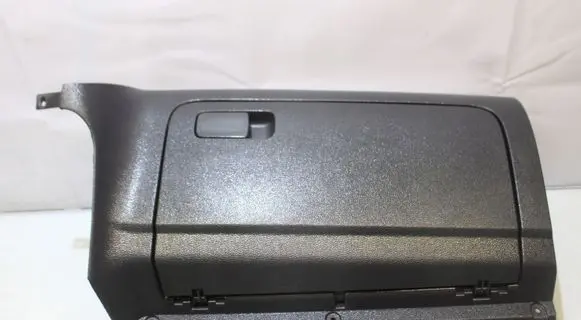 Volkswagen Golf V Glove box set 