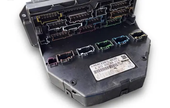 Mercedes-Benz E AMG W212 Other control units/modules A2129004911