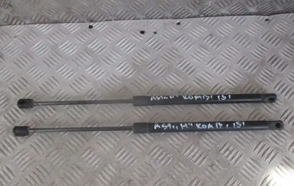 Opel Astra H Tailgate strut 