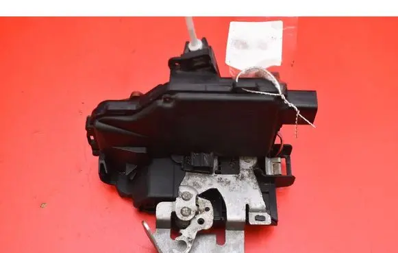 Audi A4 S4 B6 8E 8H Front door lock