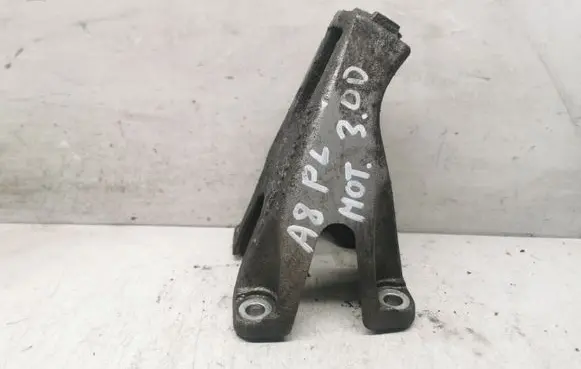 Audi A8 S8 D3 4E Engine mounting bracket 4E0199308BG