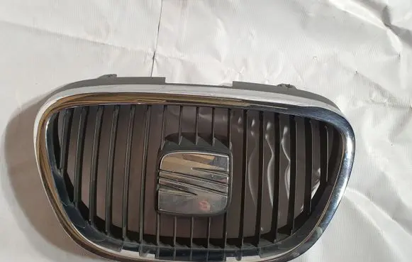 Seat Altea Front grill 5P0853654