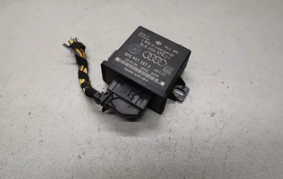 Audi A6 S6 C6 4F Light module LCM 8P0907357A 5LA00837921 5LA008379