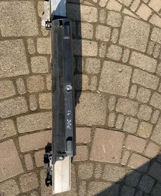 Citroen C4 I Front bumper mounting bracket 5369