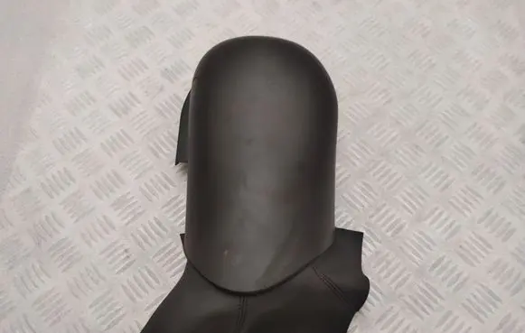 Steering wheel column trim