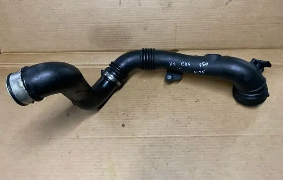 BMW X1 E84 Intercooler hose/pipe 7590304