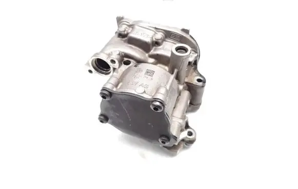 Skoda Octavia Mk3 (5E) Oil pump 04L145208H 04L115263B