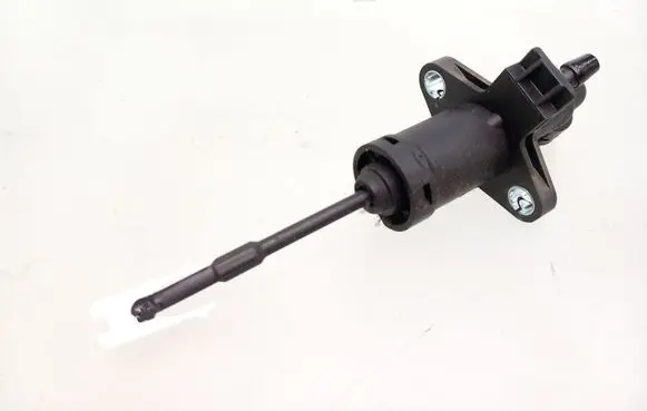Clutch slave cylinder