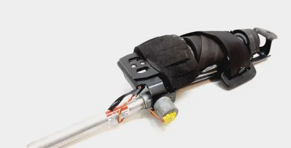 Volvo V50 Front seatbelt 6090888