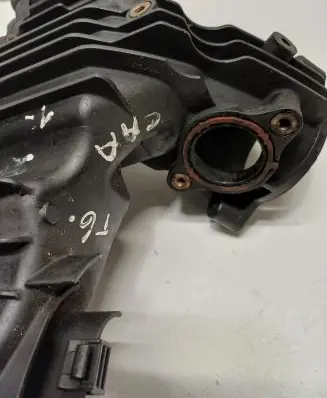 Volkswagen Transporter - Caravelle T5 Intake manifold 03L129711P