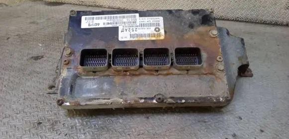 Volkswagen Routan Engine control unit/module P68049415AF P05150252AD