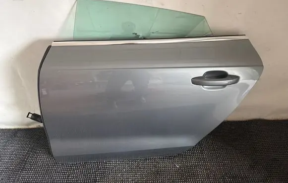 Audi A7 S7 4G Rear door LY7G