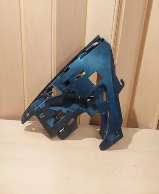 Volvo V60 Front bumper mounting bracket 31323423