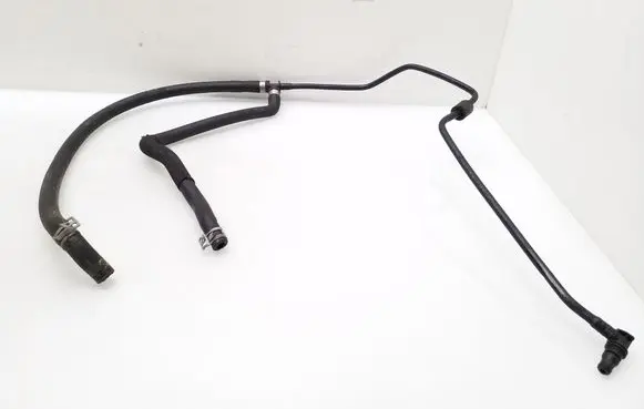 Mercedes-Benz R W251 Engine coolant pipe/hose A2515010125