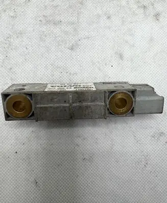 Volvo V70 Airbag deployment crash/impact sensor 9452777 007280 190705