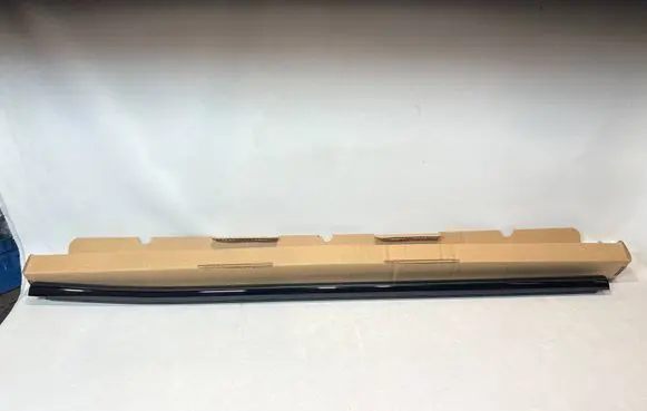 BMW X5 G05 Rubber seal rear door 5A8A278