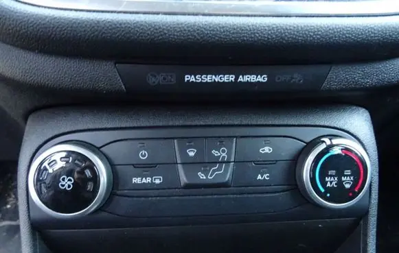 Ford Fiesta Climate control unit