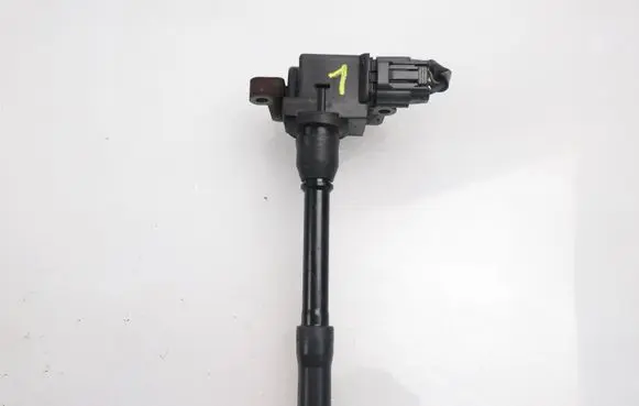 Mitsubishi Pajero Pinin High voltage ignition coil FK0138