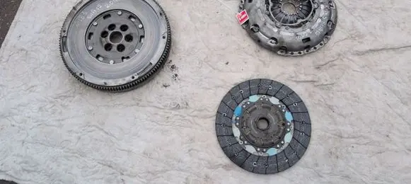 Volkswagen Sharan Clutch set kit 415066710 0H2101 LUK
