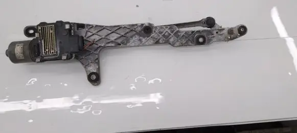 Volkswagen Phaeton Front wiper linkage and motor 3D2955119B