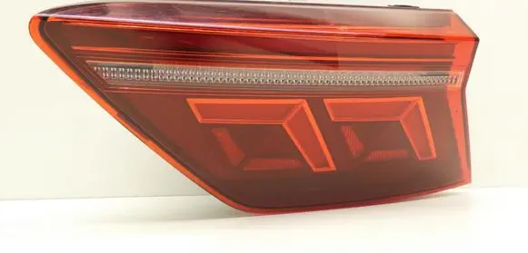 Volkswagen Tiguan Rear/tail lights 5NA945308