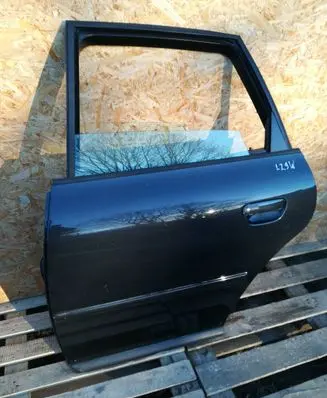 Audi A3 S3 8L Rear door