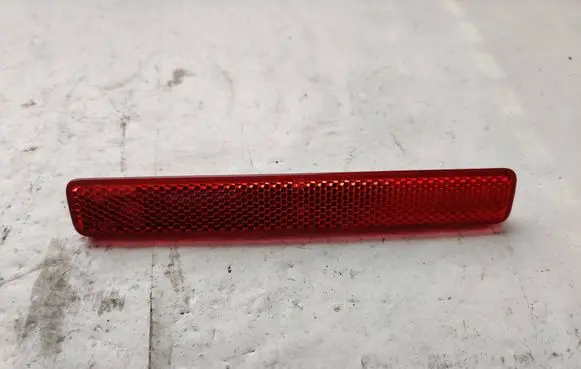 Rear tail light reflector