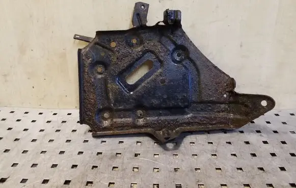 Honda CR-V Battery tray 