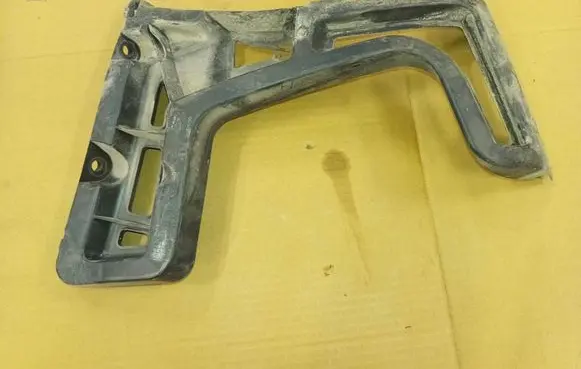 Peugeot 5008 Rear bumper mounting bracket 9686247680