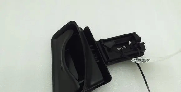 Mercedes-Benz CLS C219 Hand brake release handle 2114200077