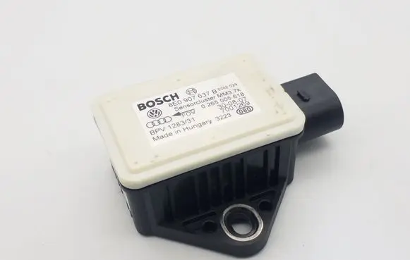Audi A6 S6 C6 4F ESP acceleration yaw rate sensor 8E0907637B 0265005618