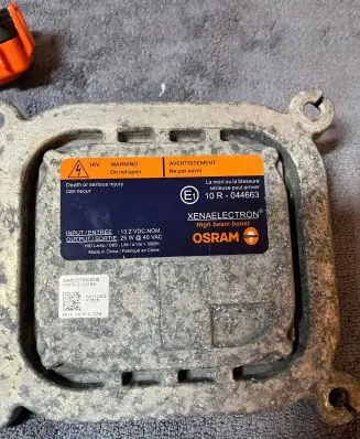 Ford Mustang VI Headlight ballast module Xenon AA6557900DG 10R044663