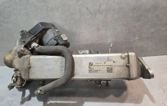 BMW 5 F10 F11 EGR valve cooler 123398AH 7810751