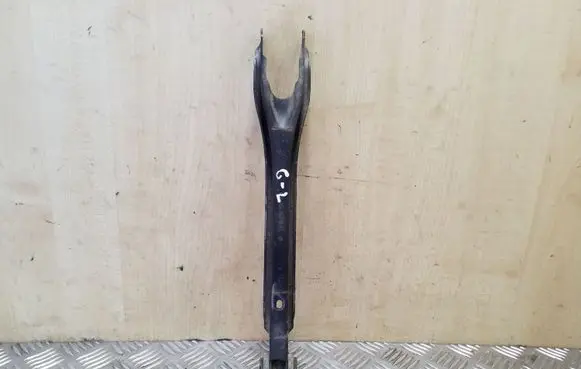 Mercedes-Benz C W205 Rear traction arm rod A2043521205