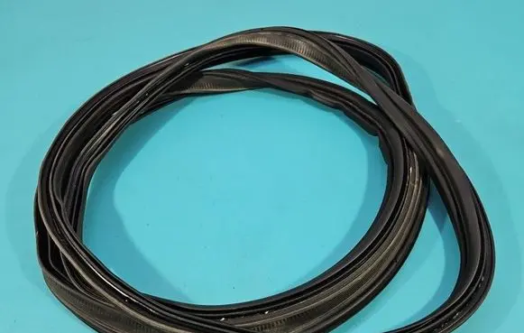 Alfa Romeo Stelvio Seal rubber (tailgate) IMPRK1594668