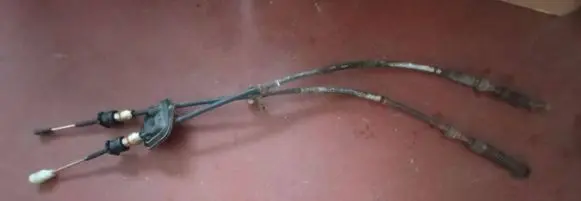 Toyota Yaris Gear shift cable linkage 