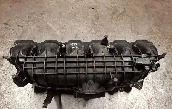 BMW X3 F25 Intake manifold 757691110