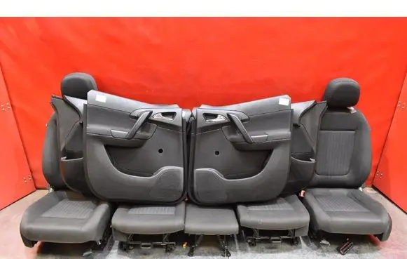 Seat set
