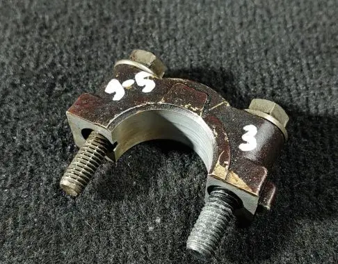 Saab 9-5 Camshaft holder 