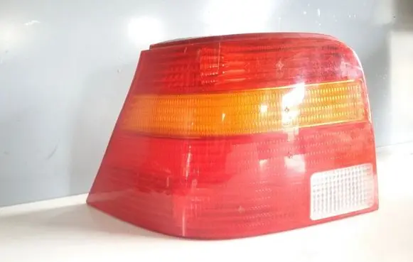 Volkswagen Golf IV Rear/tail lights 1J6945095R