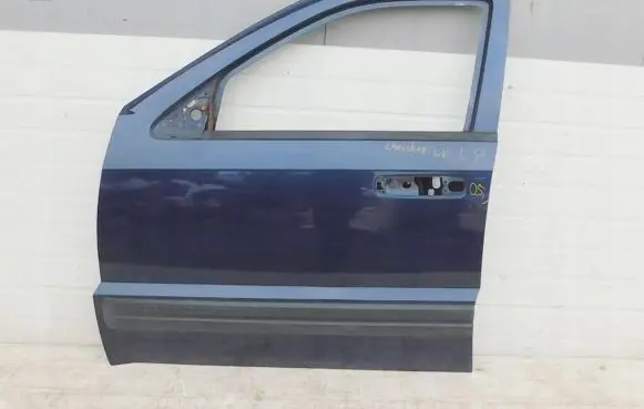 Jeep Grand Cherokee (WK) Front door