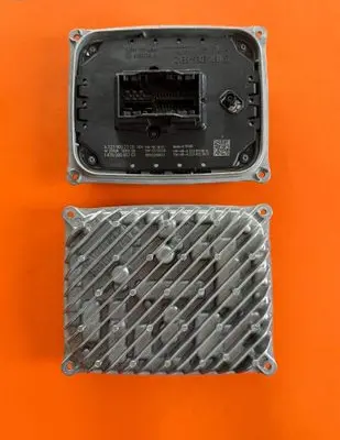 Mercedes-Benz S W223 LED ballast control module 2239002326