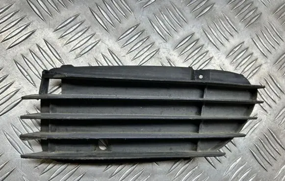 Opel Omega B1 Front bumper lower grill 90458186