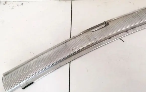 Volkswagen PASSAT B5.5 Other trunk/boot trim element 3B9863459J