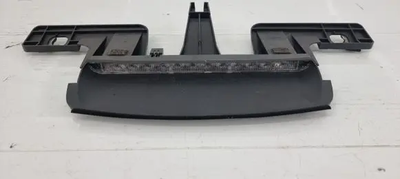 Volvo S80 Third/center stoplight 8635070