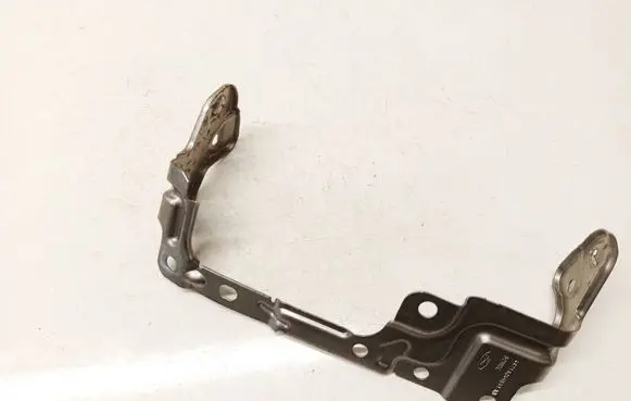 Ford Mondeo Mk III Other exterior part 4S71A045B33AB