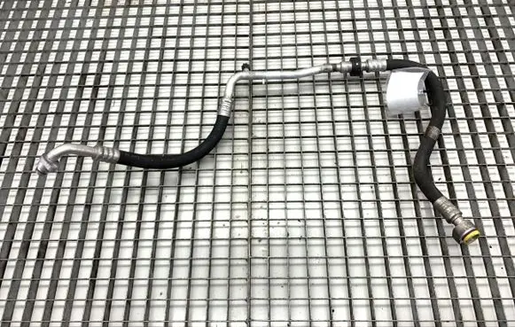 Mercedes-Benz E W211 Air conditioning (A/C) pipe/hose A2118304515