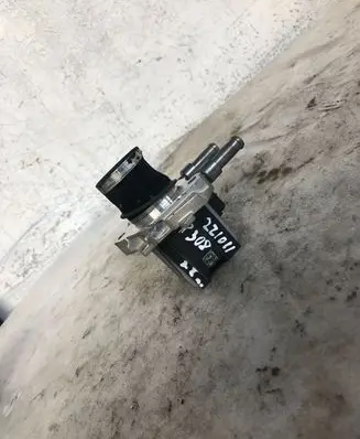 Peugeot 308 EGR valve 9829870080